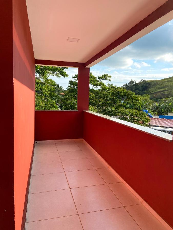 Dois Quartos Com Varanda - Super Espacoso Apartment Barra do Pirai