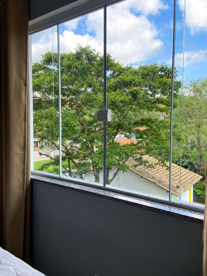 Dois Quartos Com Varanda - Super Espacoso Apartment